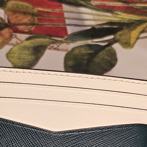 Kate ♠️ Spade Staci Saffiano Leather Card Case - Picture 5 of 12